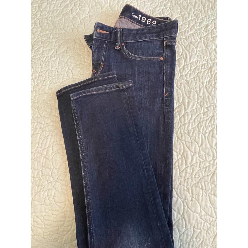 Gap 1969 Women's Straight Jeans | Size 2/26 | Color: Dark Blue